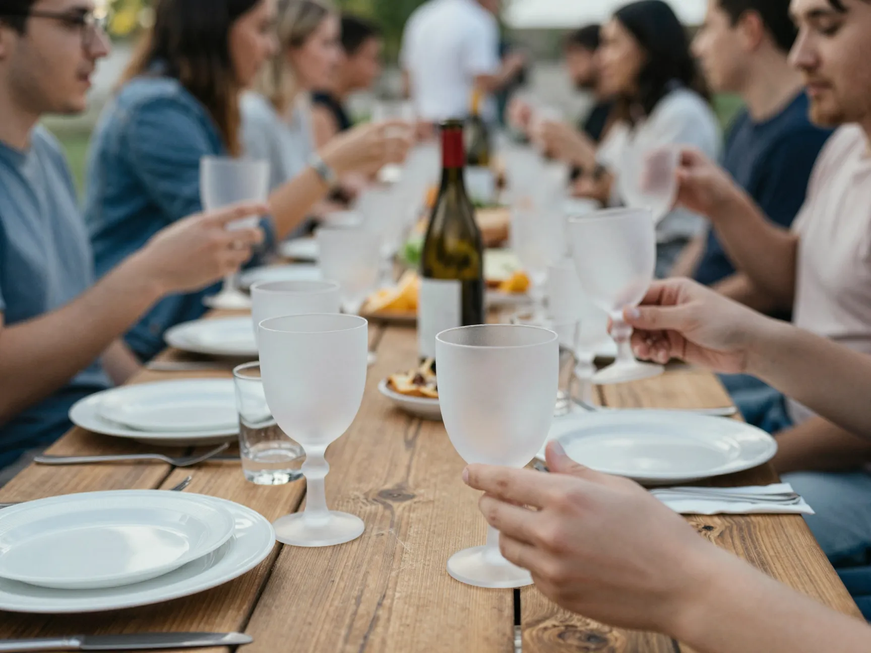 Forever polycarbonate wine glasses sturdy crowded party table