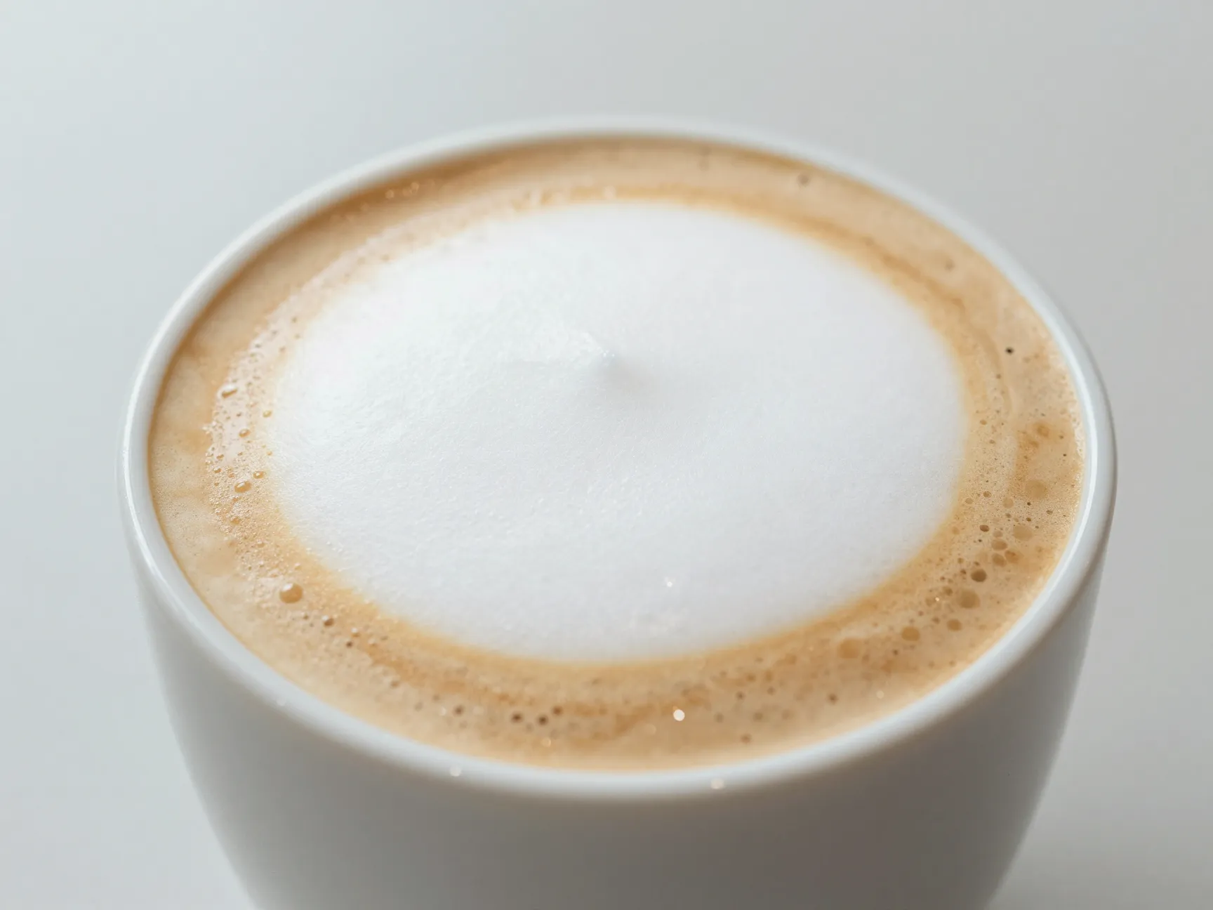 Flat white silky ristretto microfoam